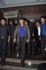Salman Khan at Abhinav & Ashima Shukla wedding reception in Taj Land_s End, Bandra, Mumbai on 16th Dec 2012 (109).JPG